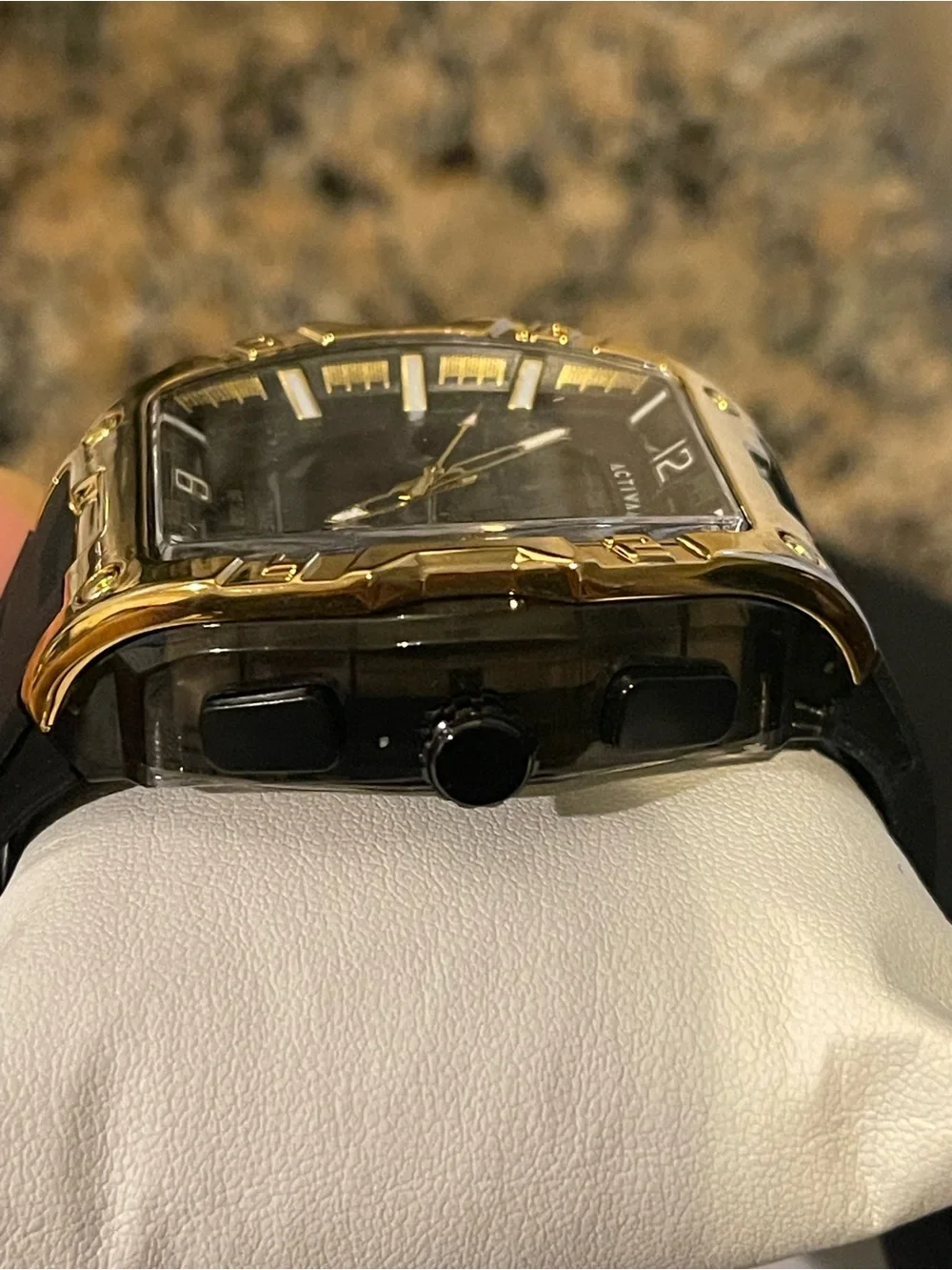 Actival Venzis X Invicta Digital Men's Watch - 50mm. Black & Gold